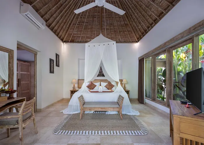 The Kalyana Otel 4*