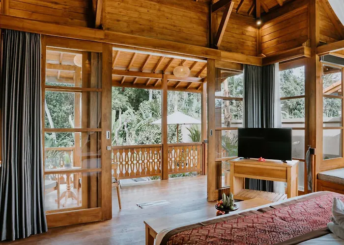 The Kalyana Otel 4*